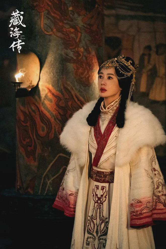 女演员：张婧仪飒爽许龄月温婉最美是她AG真人游戏地址《藏海传》11位美(图8)