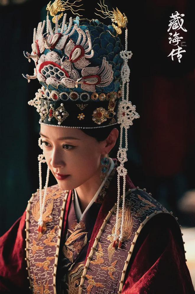 女演员：张婧仪飒爽许龄月温婉最美是她AG真人游戏地址《藏海传》11位美(图18)