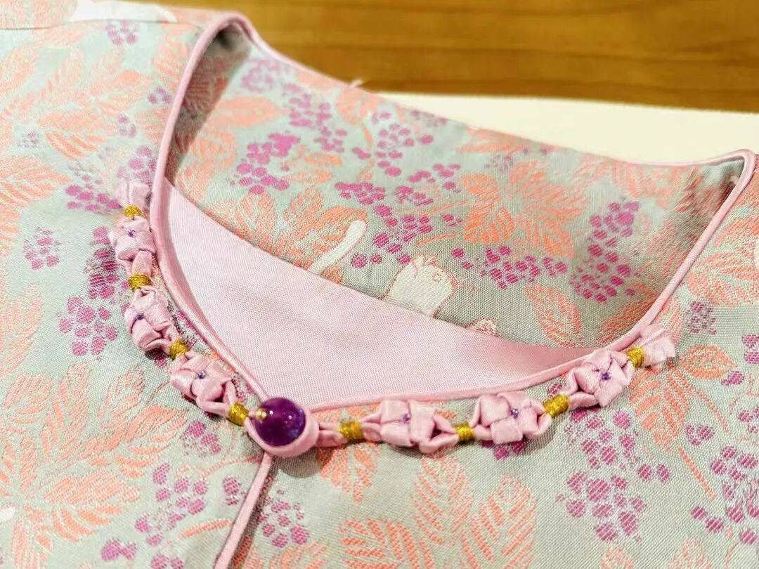 杨仕嘉：让“新中式”服装更有国际范AG真人登录入口侨连五洲 华侨青年(图6)