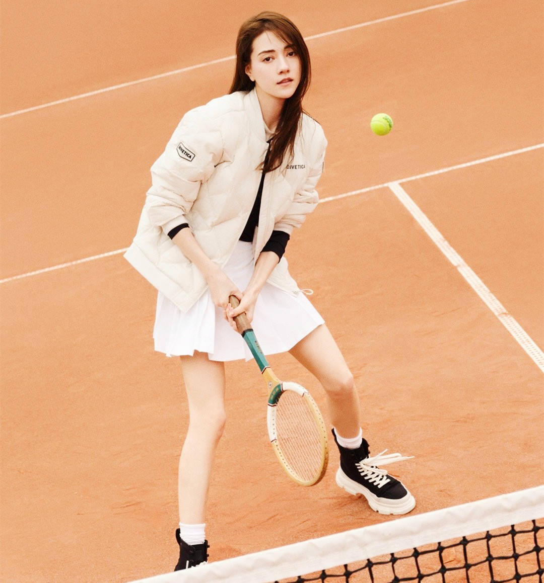 友是俄蒙混血娜然颜值高演技好会骑马AG真人中国霍家双喜临门霍启山新女(图10)